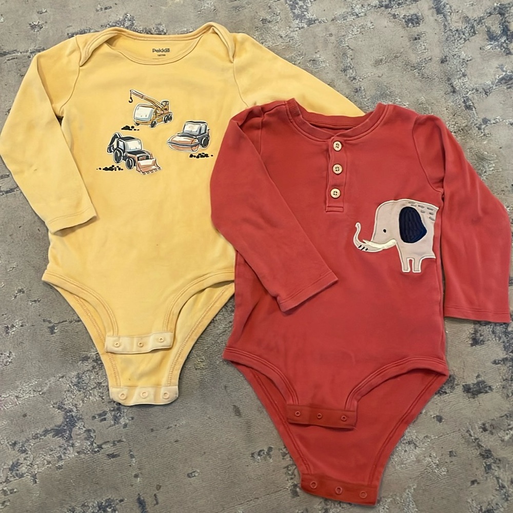 Pekkle set of two long sleeve onesies 24 months.